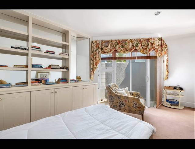 4 BEDROOM HOUSE FOR SALE IN HYDE PARK